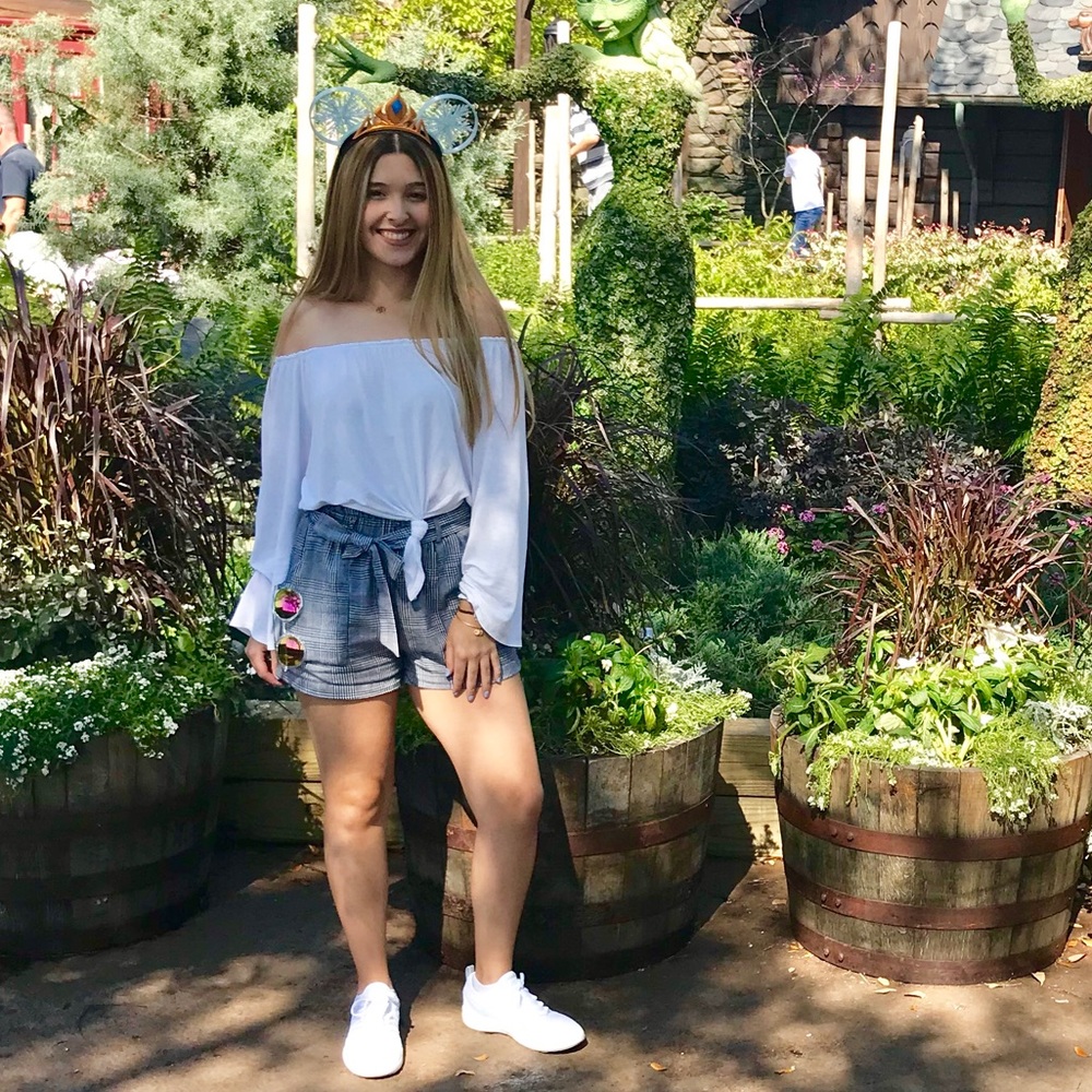 Meet your Posher, Christie